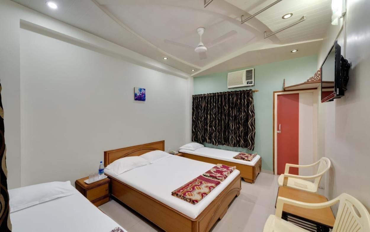 Hotel Ankit Virpur Exteriér fotografie